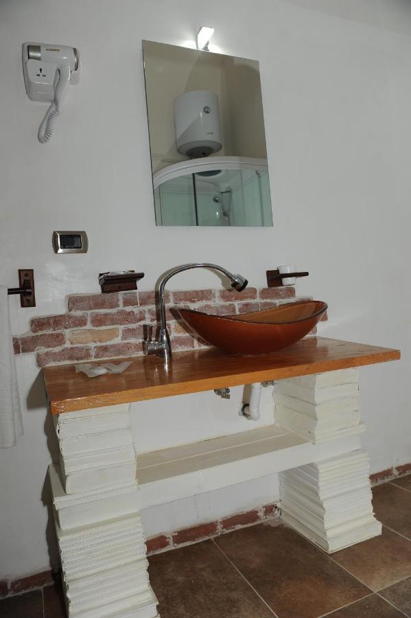 Torre Balzano B&B Valenzano Exterior photo