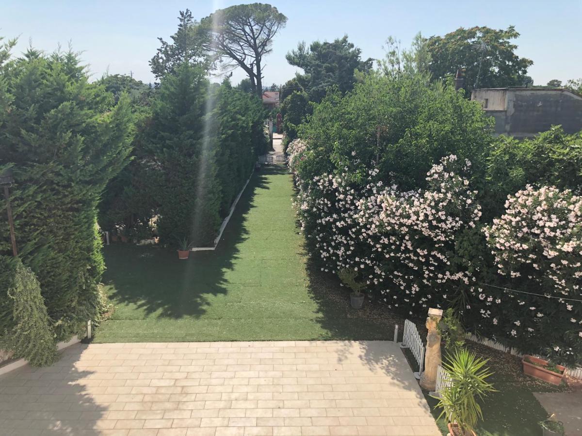 Torre Balzano B&B Valenzano Exterior photo