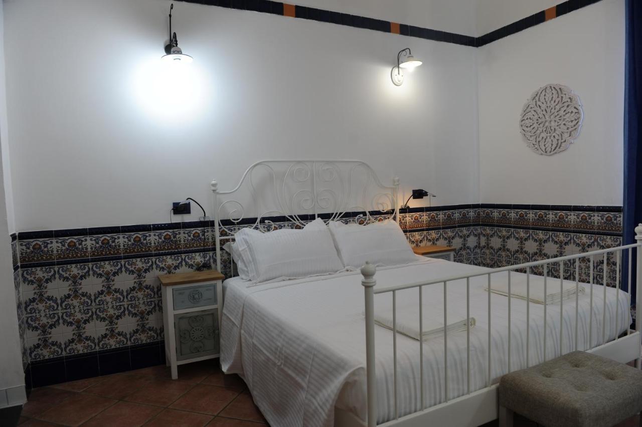 Torre Balzano B&B Valenzano Exterior photo